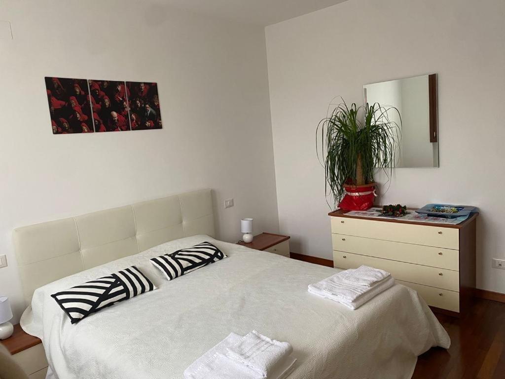 Bella Ciao Airport Apartment Сериате Экстерьер фото